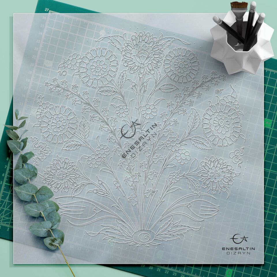 Stencil Pattern 30 cm. - Iznik Tile Pattern with Hyacinth and Floral Motifs