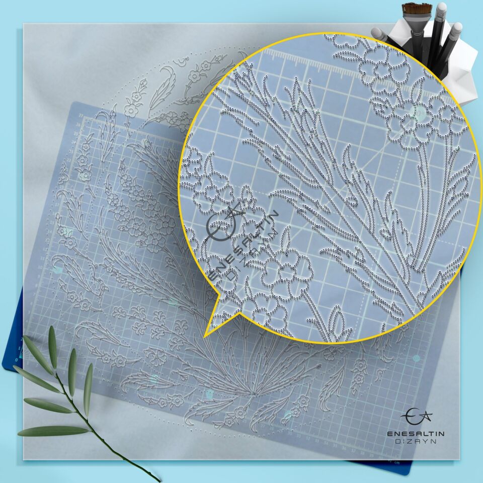 Şablon Desen 30 cm - 16. yy. İznik Hançer Yaprak ve Penç Motifli Çini Tabak Deseni