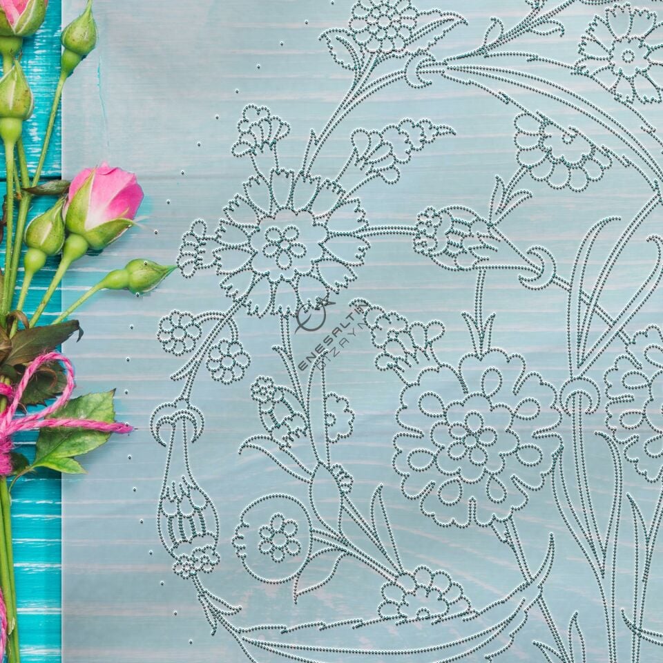 Ready-Made Template 4-Piece Design Set - Iznik Tile Pattern with Dagger Leaf and Floral Motif