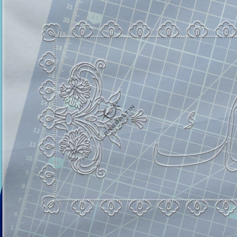 Şablon Desen 20 x 60 cm. - Ya Malikül-Mülk (Ya Mâlikü’l-mülk) Kaligrafi Çini Deseni