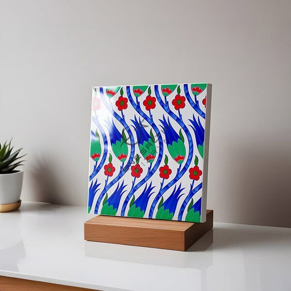 Şablon Desen 20 x 20 cm. - Ulama Sarmaşık Lale Çini Karo Deseni