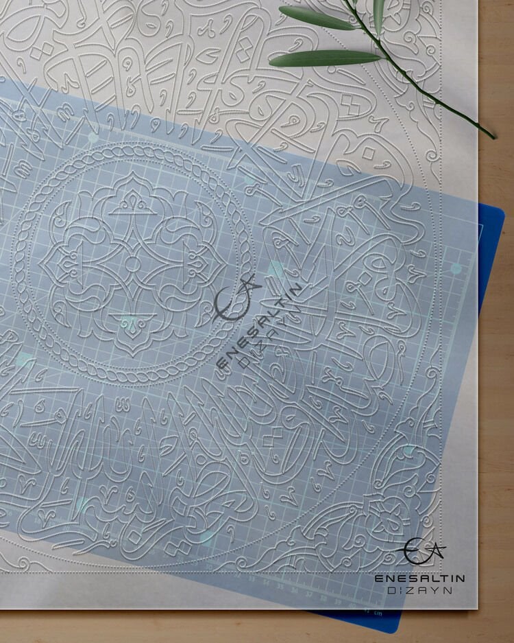 Şablon Desen 50 x 50 cm - Rumi Kemerli İhlas Suresi Hat Yazılı Çini Deseni
