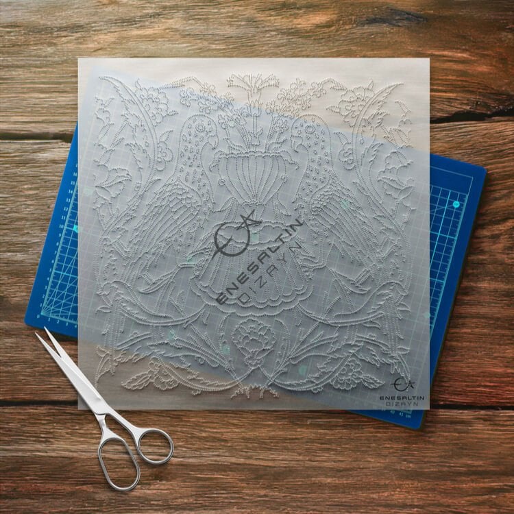 Template Design - Classic Iznik Fountain with Double Dove Tile Pattern