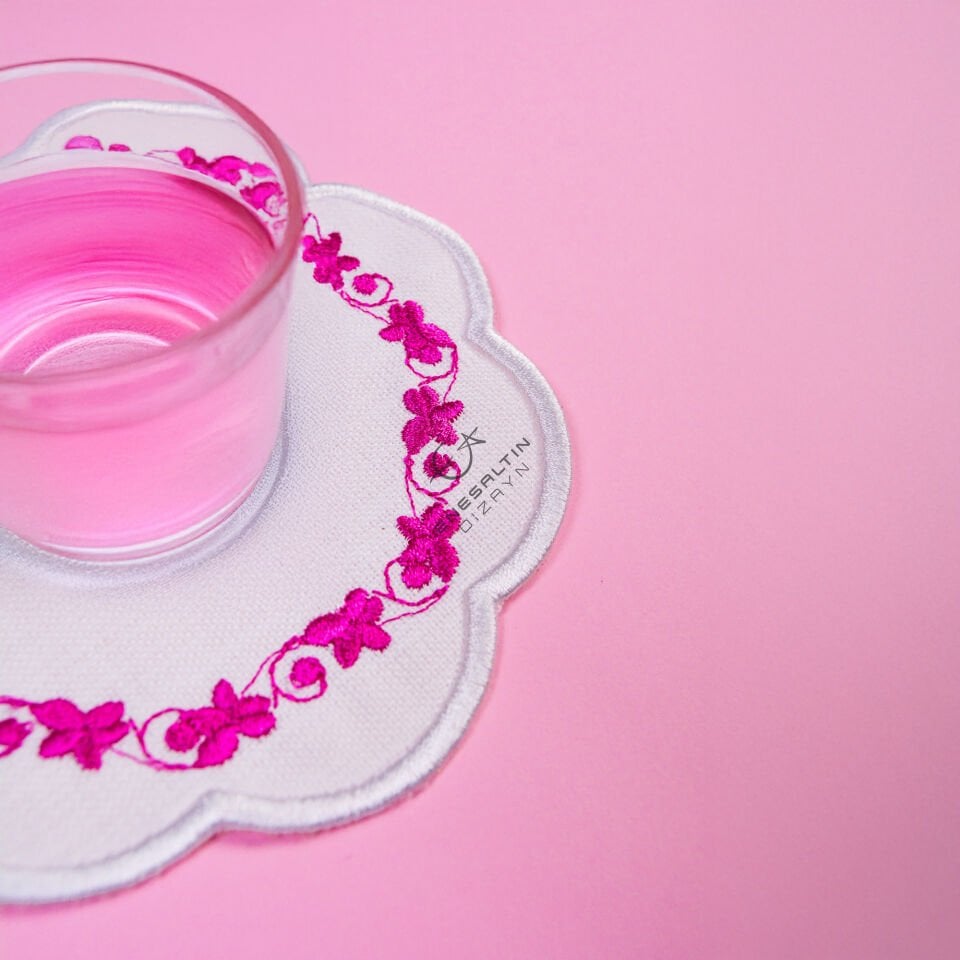 Sarmaşık Asma Motifli Nakışlı 6'lı Kokteyl Peçete Seti