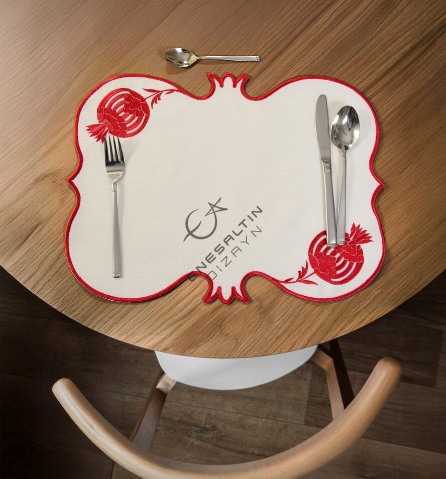 Nar Motifif Nakışlı 6'lı Amerikan Servis Peçetesi (Nar Kırmızısı)