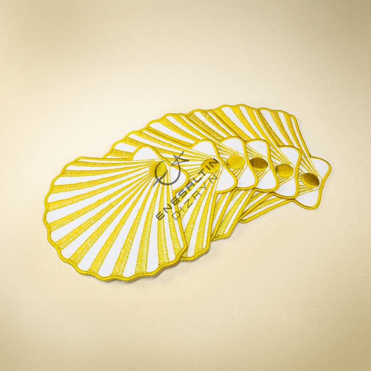 İstiridye Kesim ve Nakışlı 6'lı Kokteyl Peçete Seti (Gold)